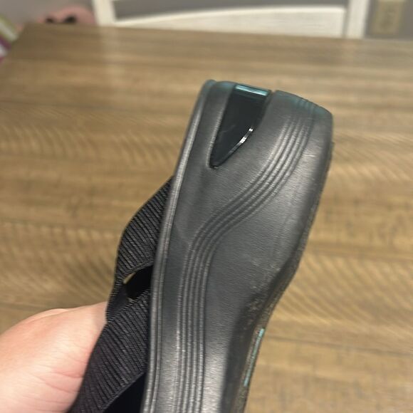 BZees sandals size 8 - Picture 10 of 12